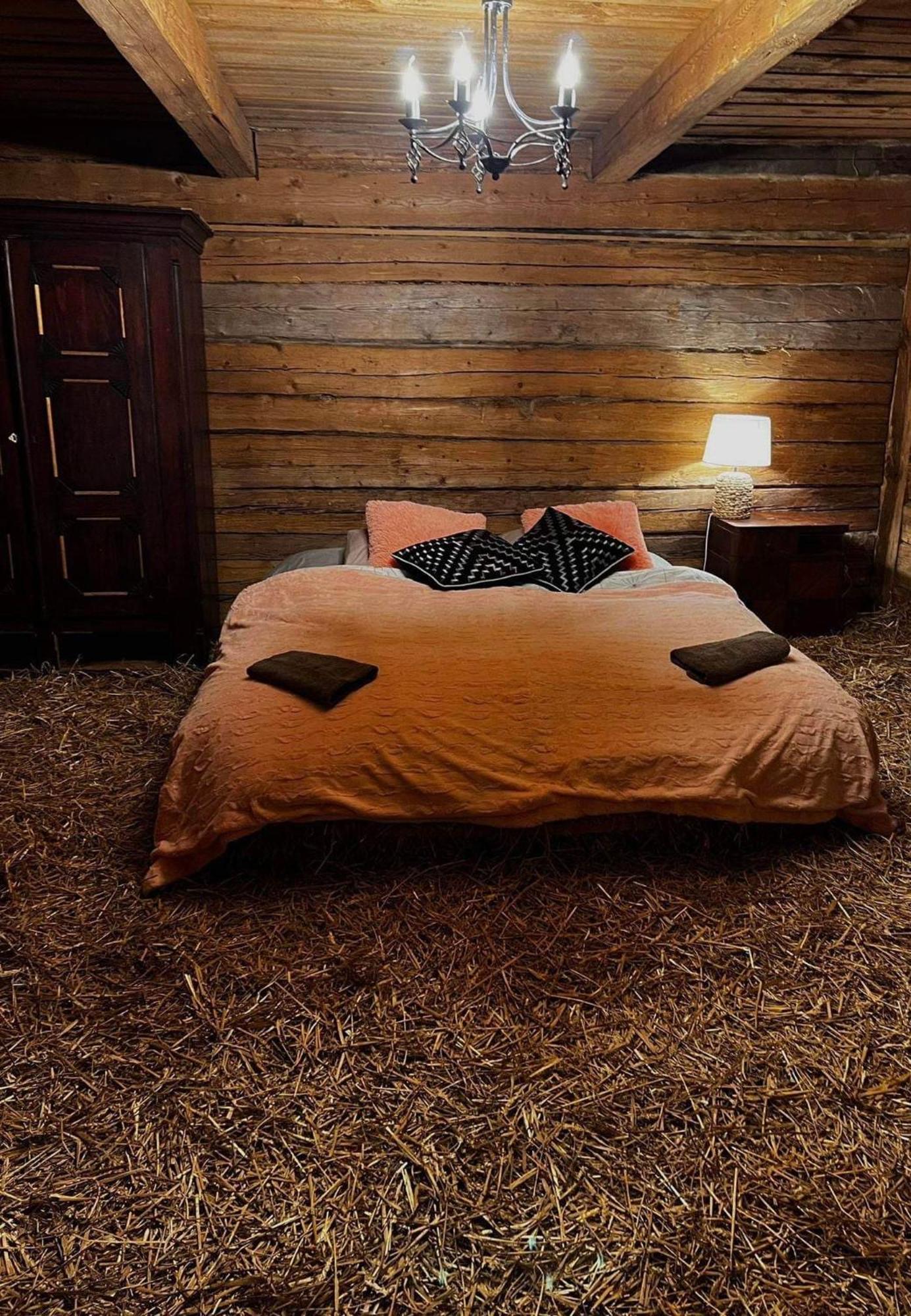 Gaismas Klets Séjour à la ferme Upmalciems